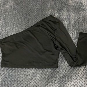 Black One Sleeve Crop Top